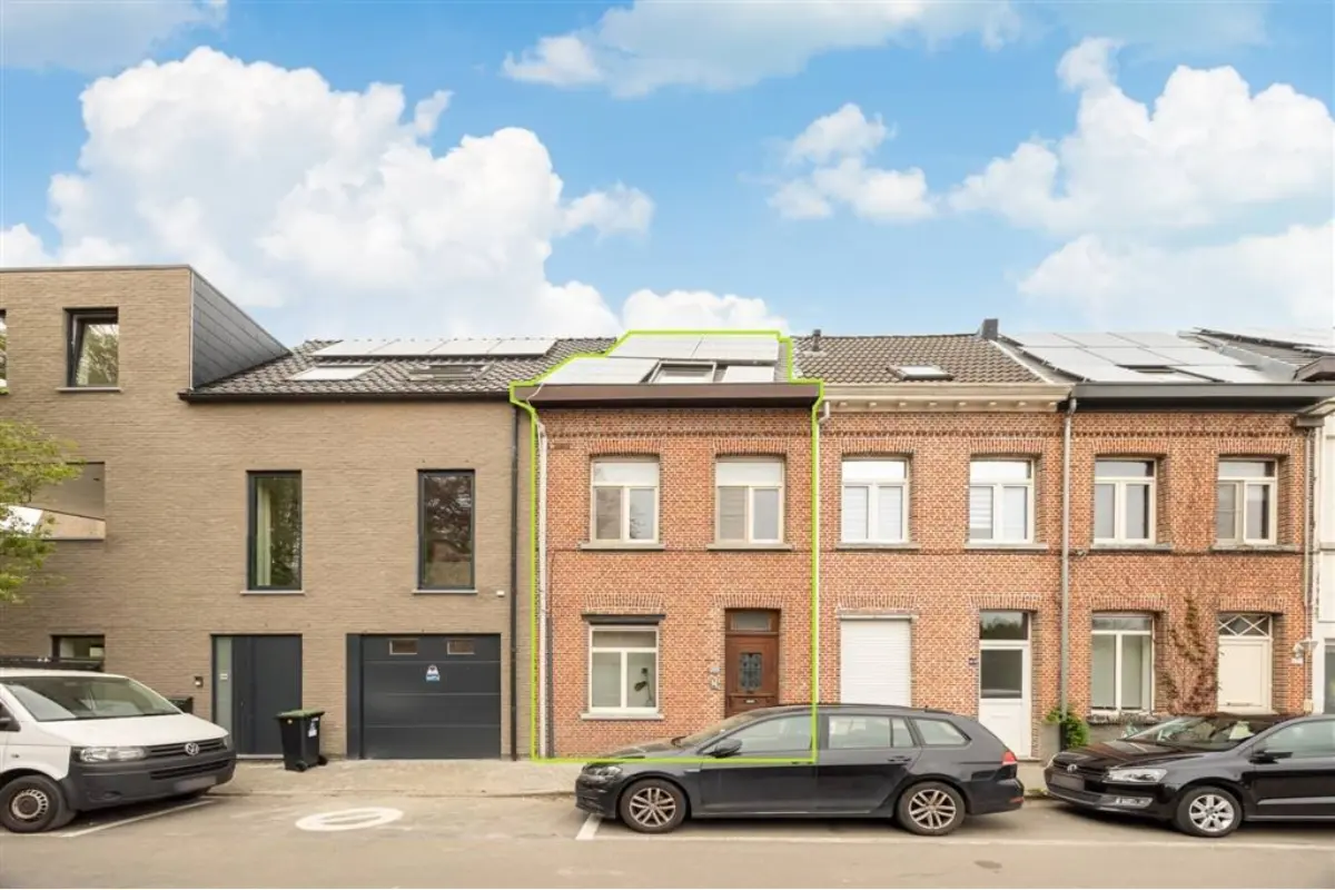 Huis te  koop in Mechelen 2800 290000.00€ 1 slaapkamers 98.00m² - Zoekertje 738065