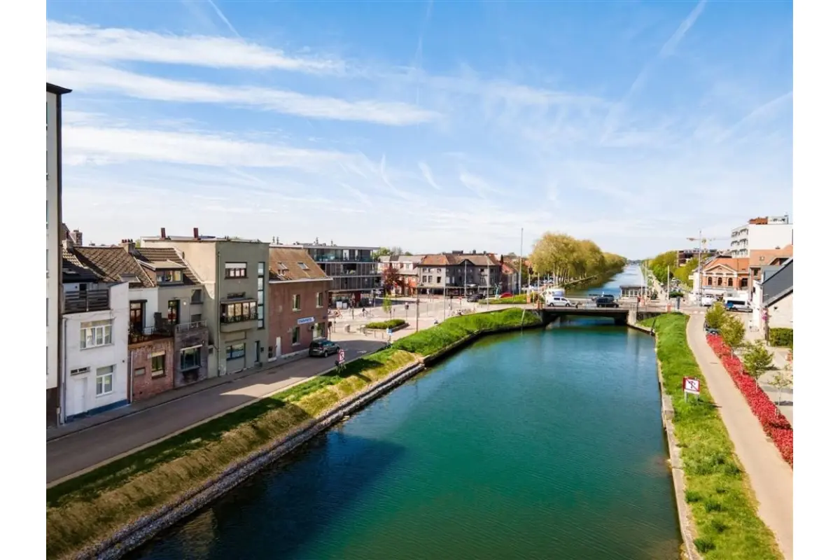 Huis te  koop in Mechelen 2800 369000.00€ 4 slaapkamers 145.00m² - Zoekertje 739988