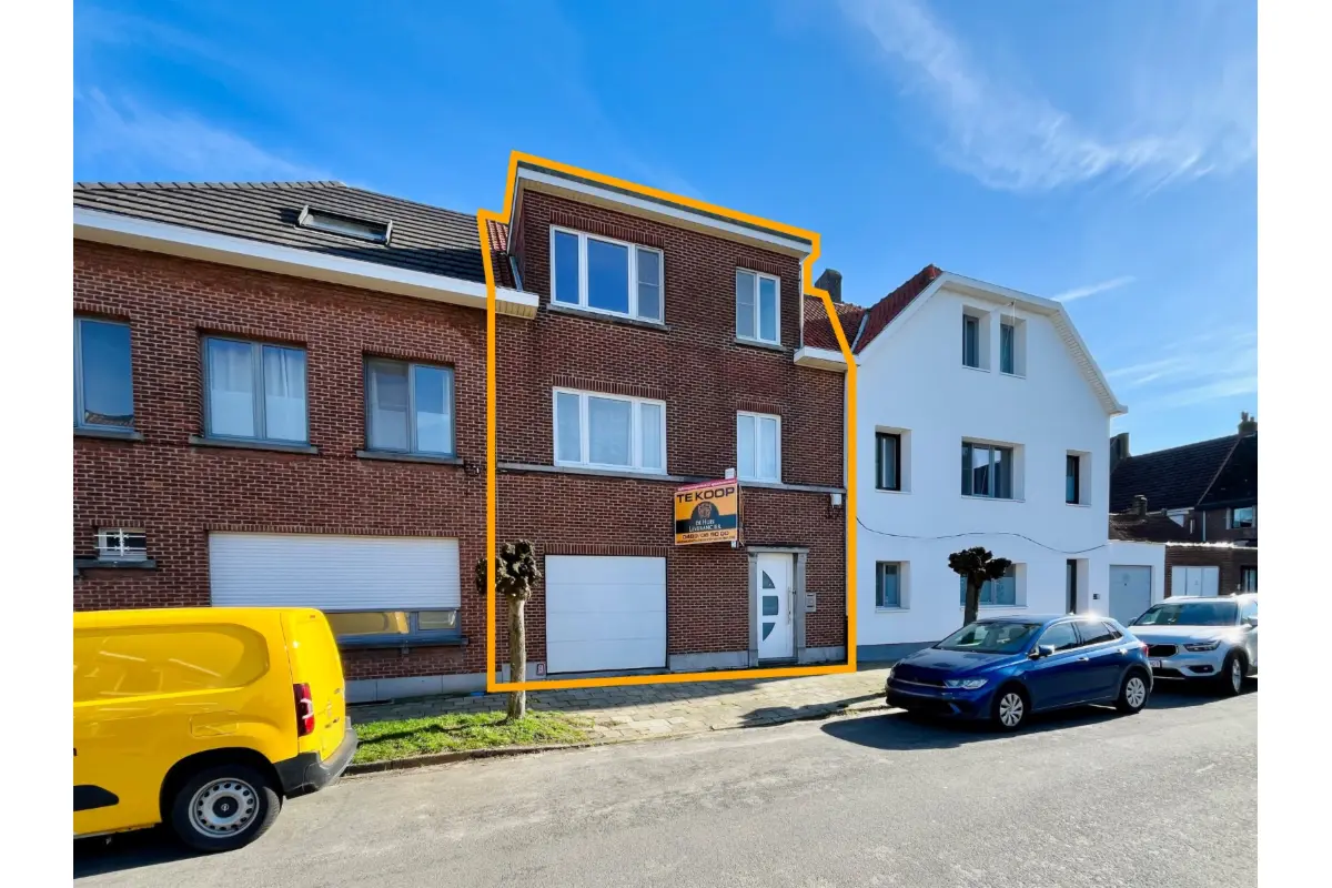 Appartementsgebouw te  koop in Kontich 2550 450000.00€ 4 slaapkamers 196.00m² - Zoekertje 740760