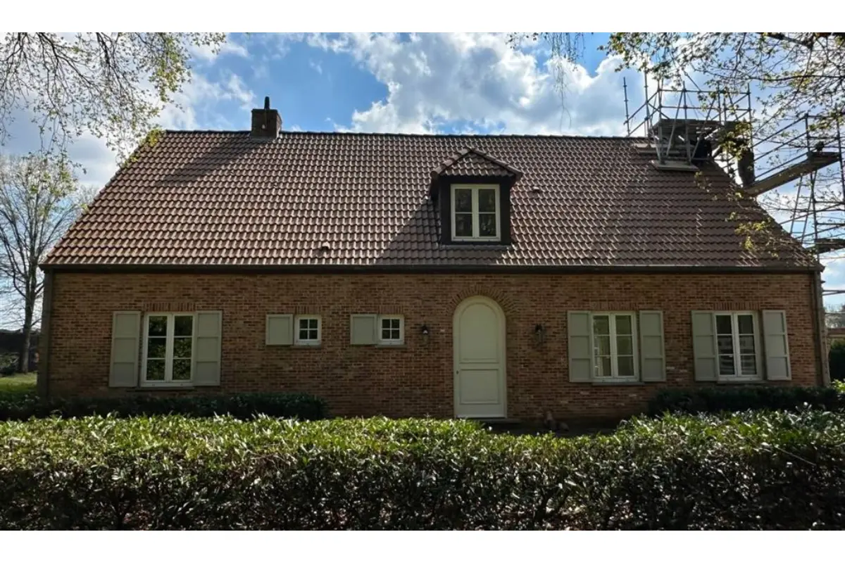 Villa te  huur in Oud-Turnhout 2360 1600.00€ 4 slaapkamers 251.00m² - Zoekertje 740394