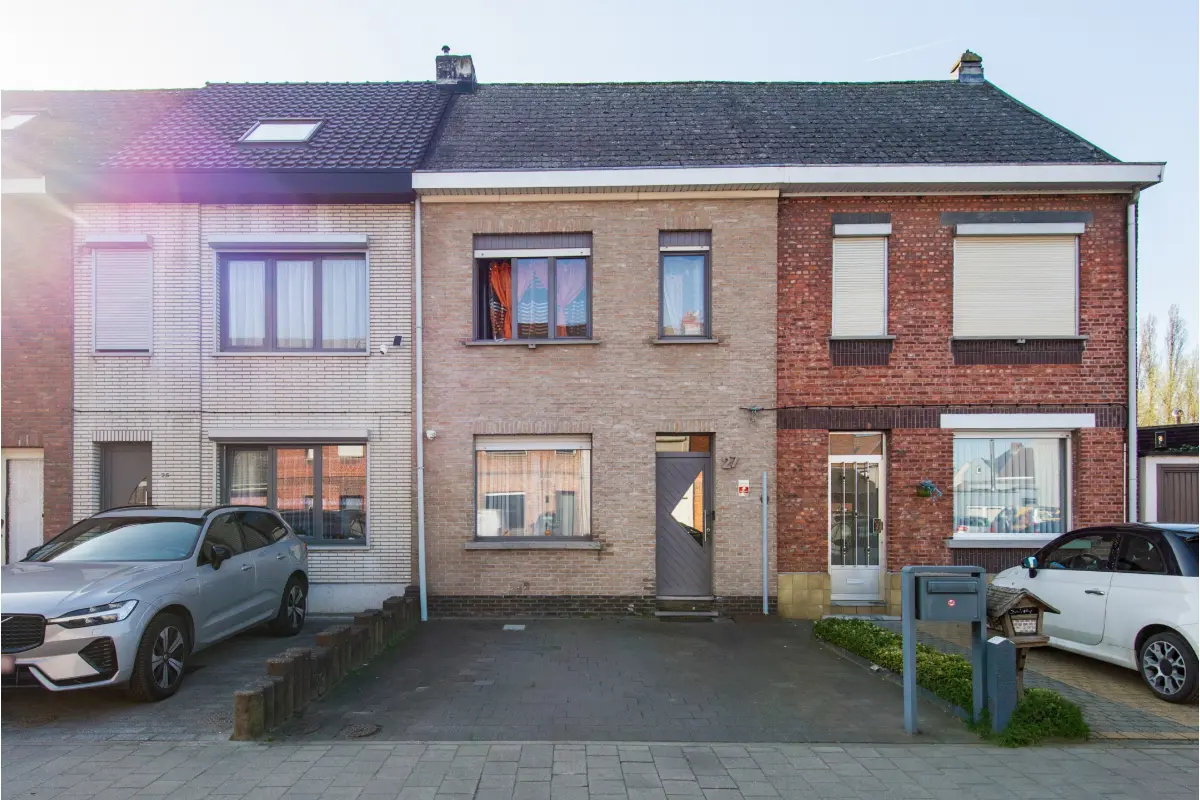 Huis te  koop in Willebroek 2830 370000.00€ 2 slaapkamers 135.00m² - Zoekertje 740514