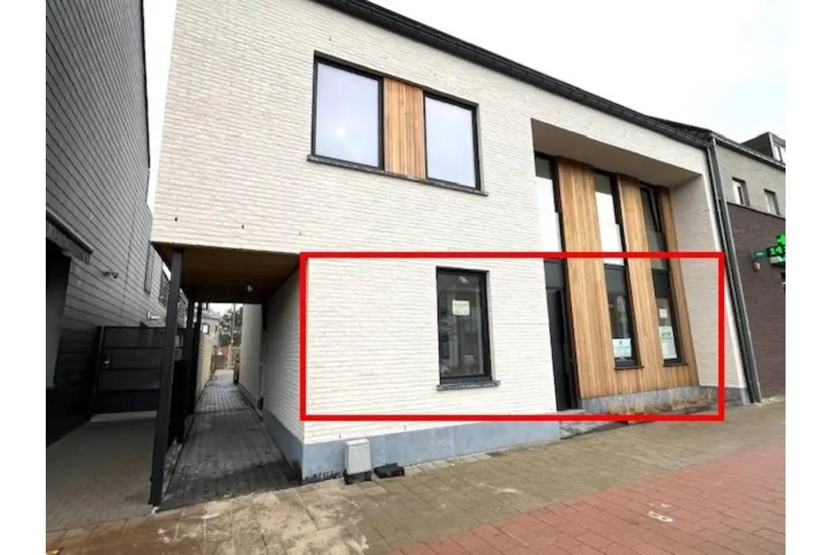 Benedenverdieping te  huur in Lille 2275 1175.00€ 2 slaapkamers 100.78m² - Zoekertje 741258