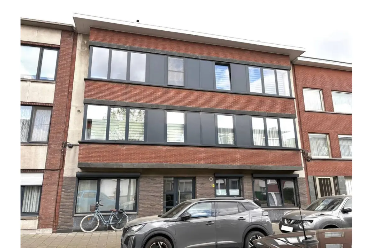 Appartement te  huur in Merksem 2170 1000.00€ 2 slaapkamers 78.00m² - Zoekertje 741244