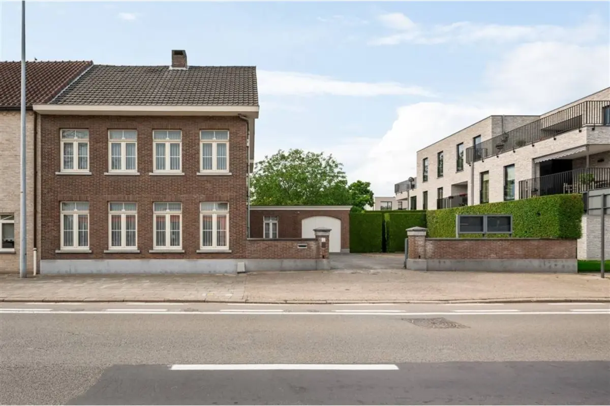 Huis te  koop in Ravels 2380 449000.00€ 3 slaapkamers 269.00m² - Zoekertje 741934