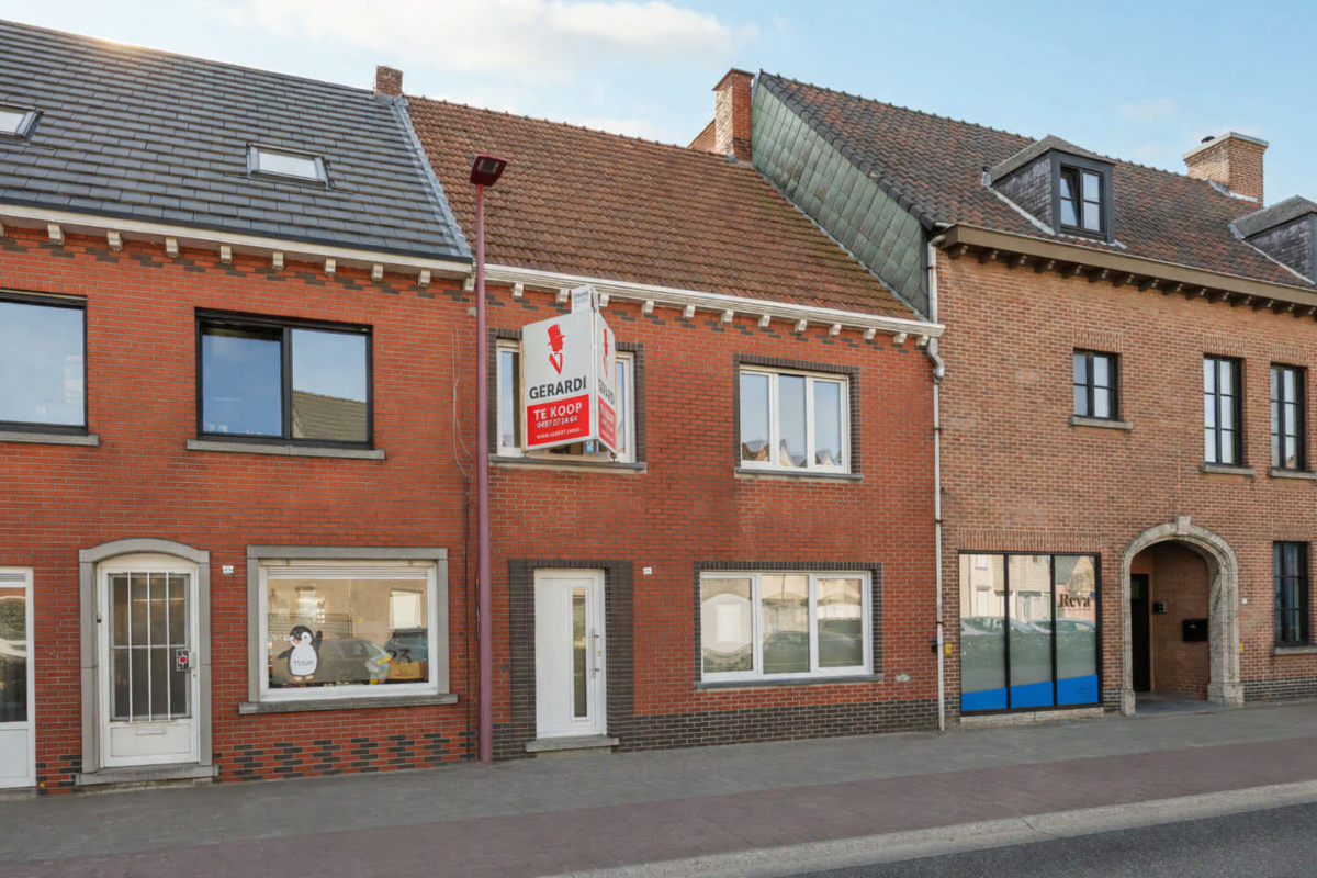 Huis te  koop in Rijkevorsel 2310 369000.00€ 2 slaapkamers 182.00m² - Zoekertje 742128