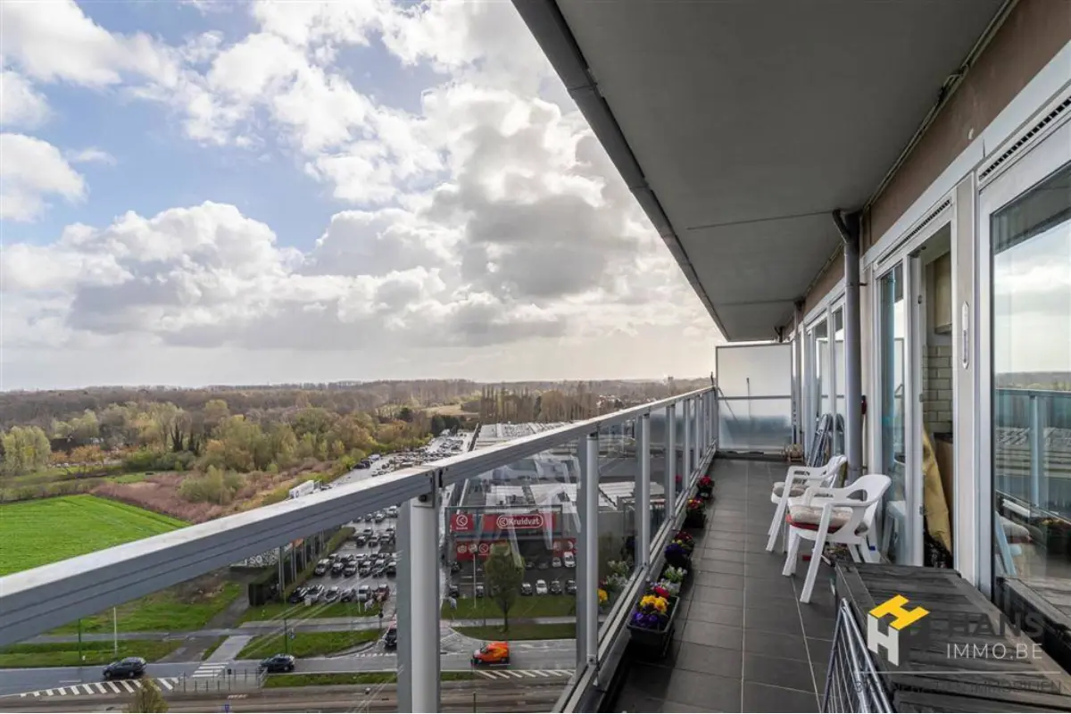 Appartement te  koop in Merksem 2170 259000.00€ 2 slaapkamers 88.00m² - Zoekertje 742146