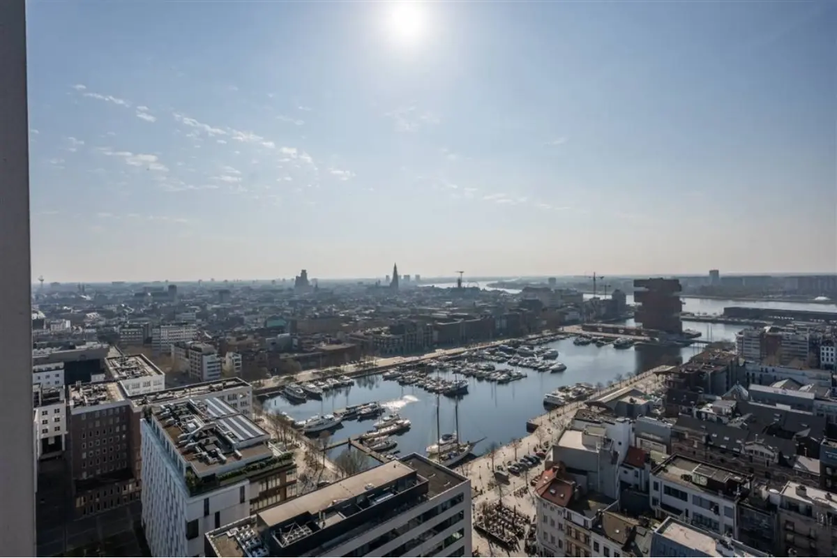 Loft te  koop in Antwerpen 2000 945000.00€ 2 slaapkamers 141.00m² - Zoekertje 742845