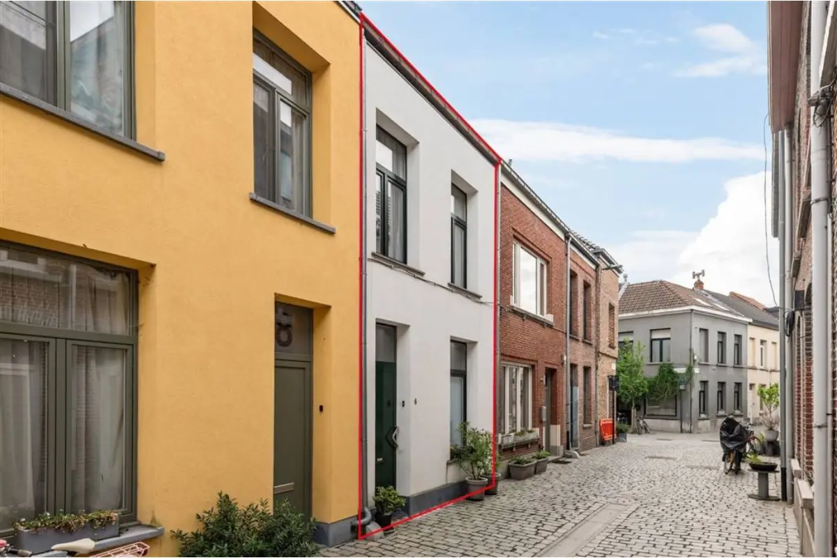 Huis te  koop in Lier 2500 225000.00€ 2 slaapkamers 76.00m² - Zoekertje 743394