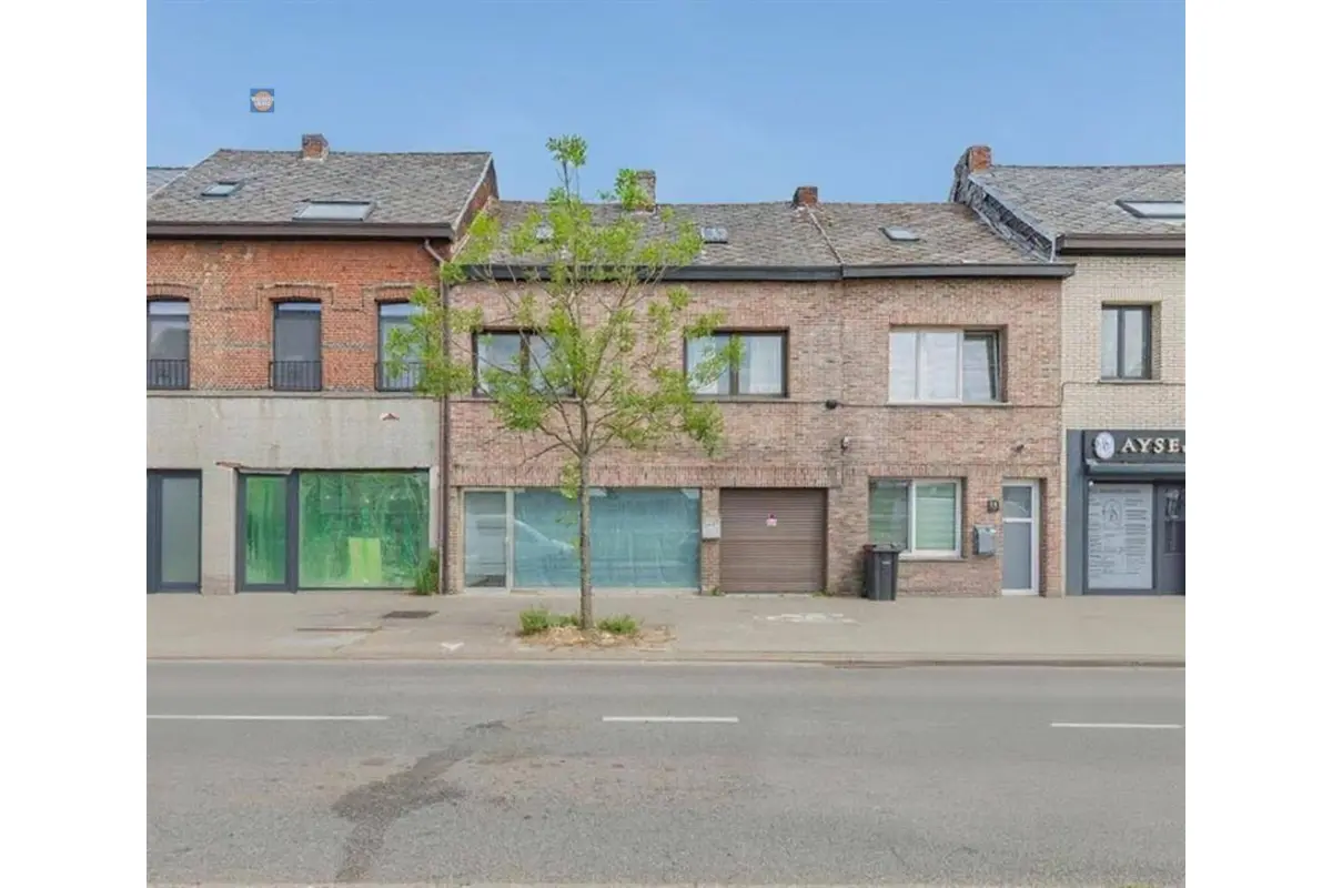 Mixgebouw te  koop in Willebroek 2830 289000.00€ 3 slaapkamers 261.00m² - Zoekertje 743849