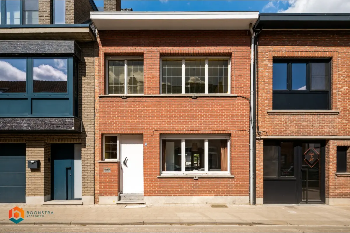 Huis te  koop in Blaasveld 2830 320000.00€ 4 slaapkamers 144.00m² - Zoekertje 744991