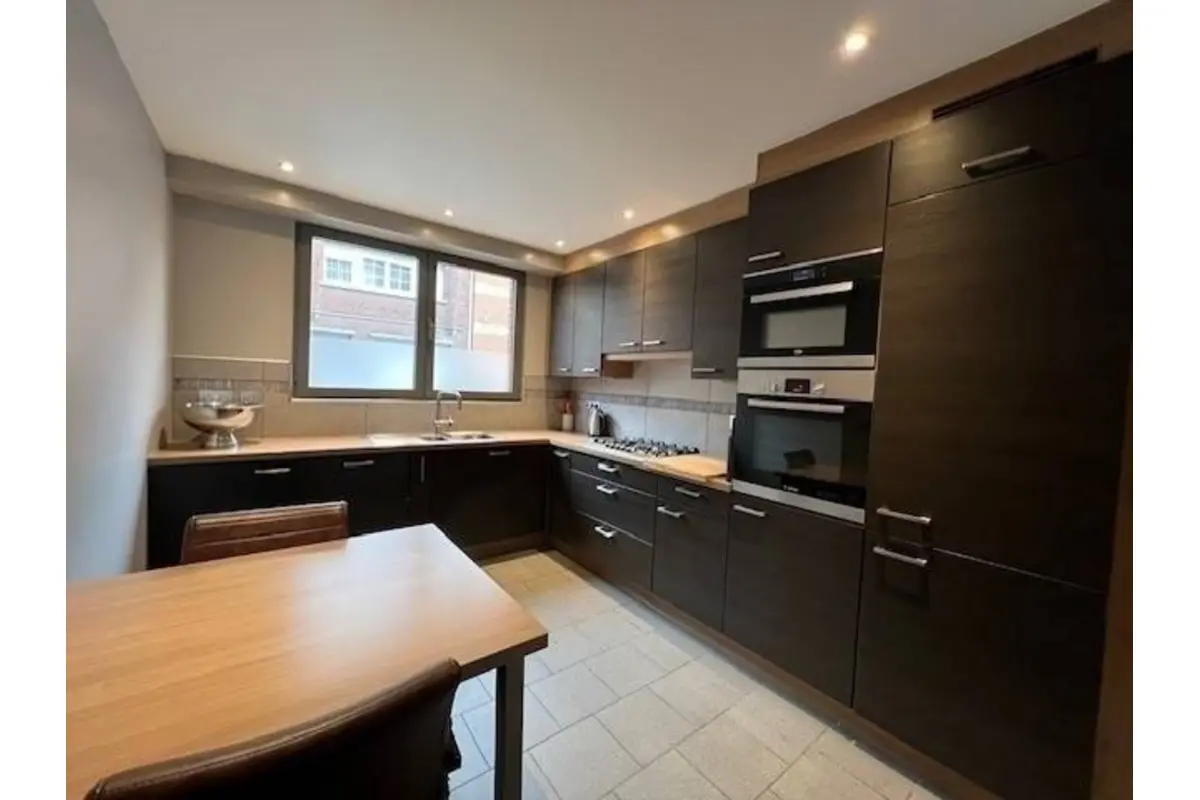 Huis te  koop in Boom 2850 325000.00€ 3 slaapkamers 164.00m² - Zoekertje 745521