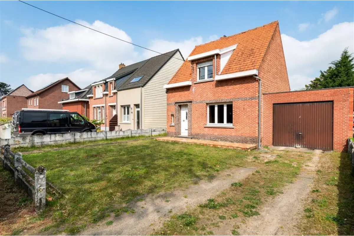 Huis te  koop in Grobbendonk 2280 270000.00€ 2 slaapkamers 124.00m² - Zoekertje 745625