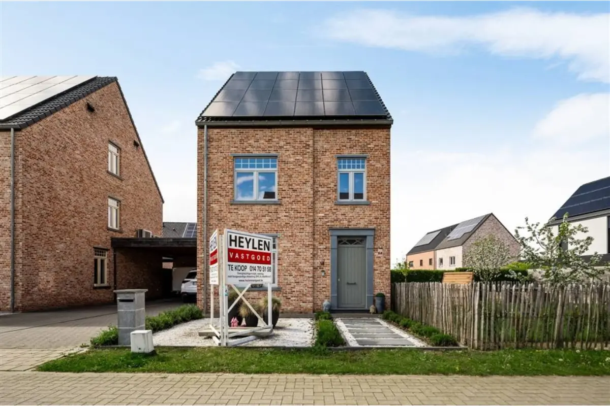 Huis te  koop in Morkhoven 2200 549000.00€ 4 slaapkamers 176.00m² - Zoekertje 746134