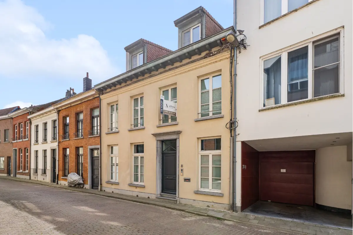 Huis te  koop in Lier 2500 849000.00€ 4 slaapkamers 278.00m² - Zoekertje 746502