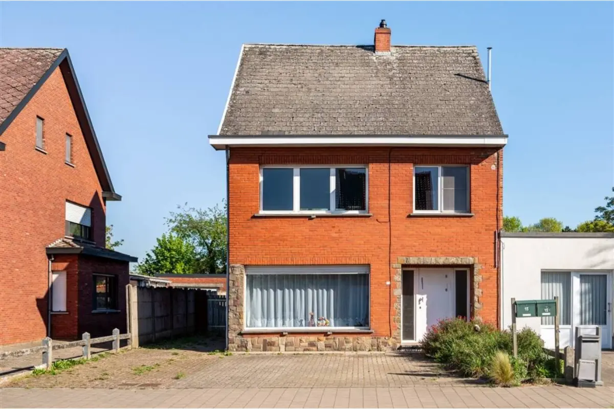 Huis te  koop in Herenthout 2270 299000.00€ 2 slaapkamers 197.00m² - Zoekertje 746999