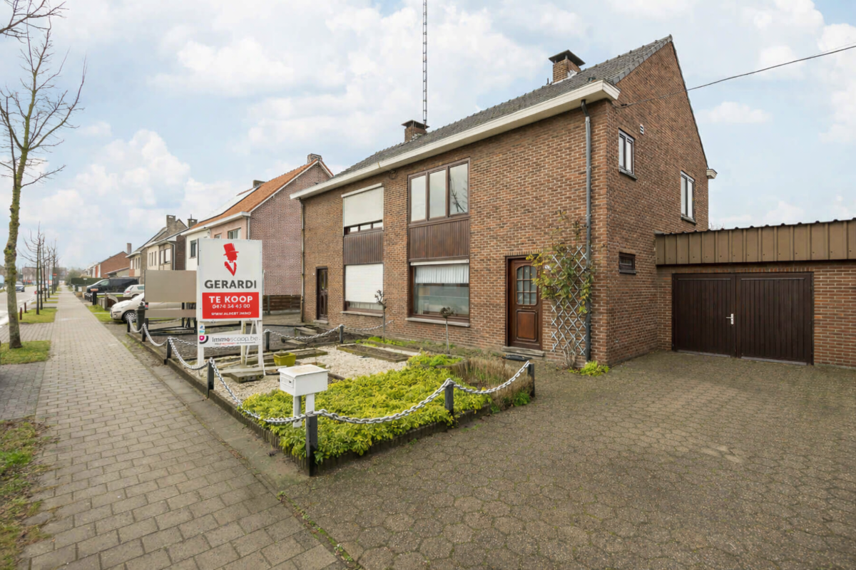 Huis te  koop in Rijkevorsel 2310 369000.00€ 3 slaapkamers 130.00m² - Zoekertje 747625