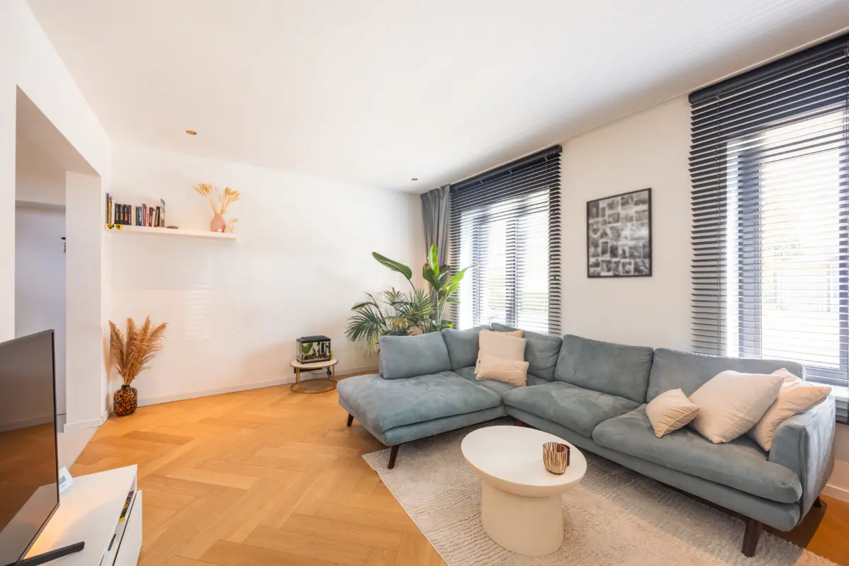 Huis te  koop in Ranst 2520 329000.00€ 2 slaapkamers m² - Zoekertje 747614