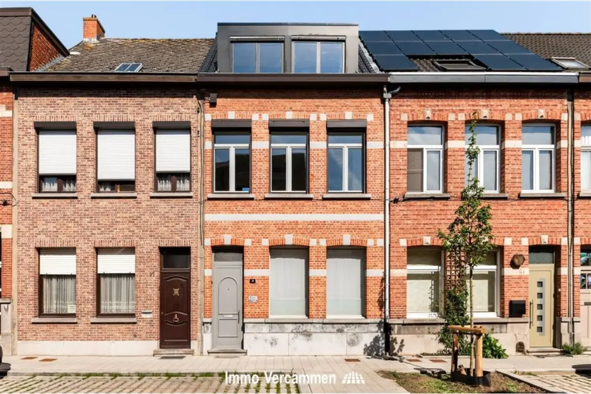Huis te  koop in Lier 2500 399000.00€ 4 slaapkamers 172.00m² - Zoekertje 747852
