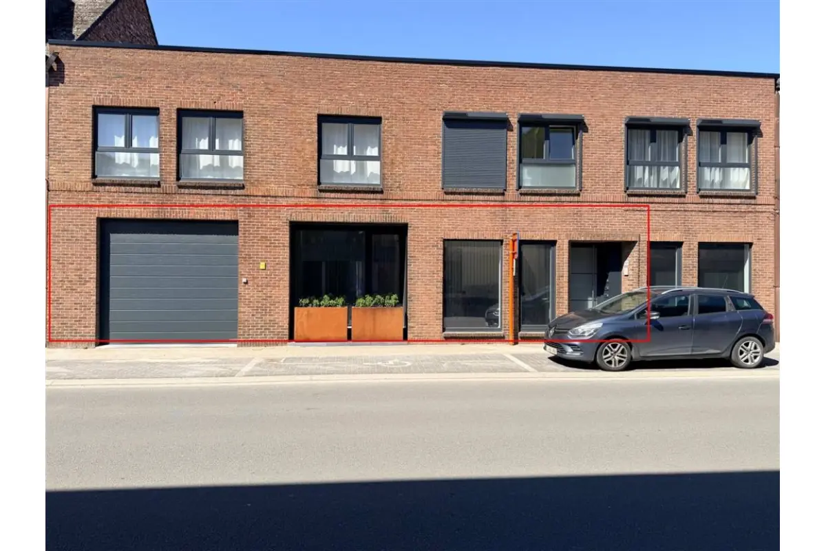 Appartement te  huur in Burcht 2070 950.00€ 2 slaapkamers 98.00m² - Zoekertje 748256