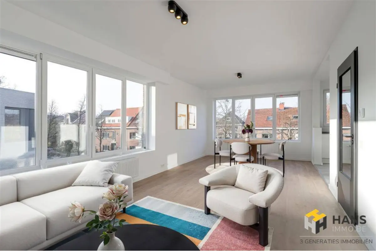 Appartement te  koop in Ekeren 2180 289000.00€ 3 slaapkamers 92.00m² - Zoekertje 748166