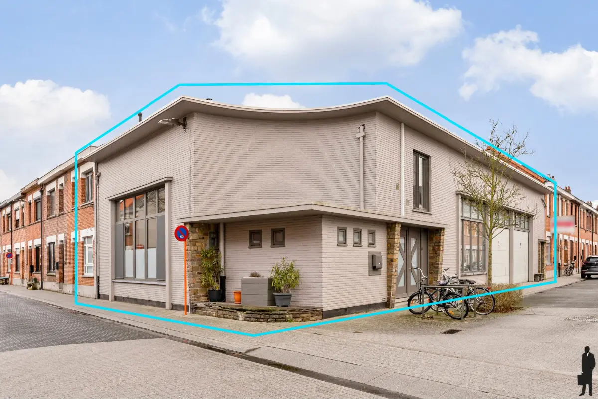 Huis te  koop in Mechelen 2800 499000.00€ 3 slaapkamers 210.00m² - Zoekertje 748116