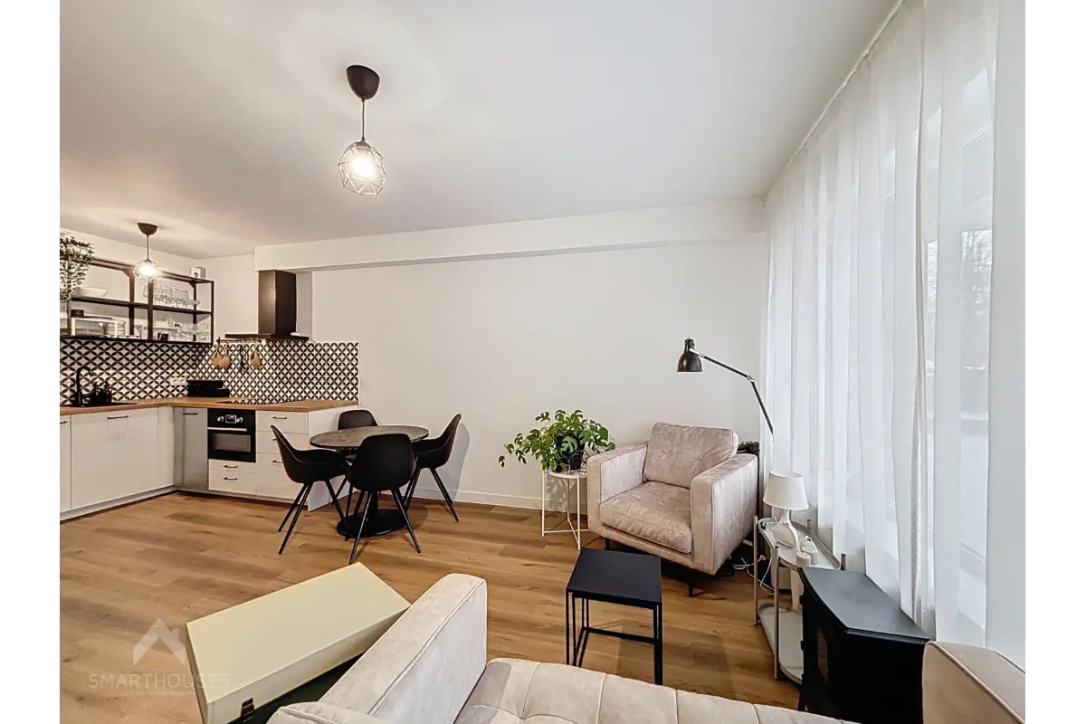 Appartement te  koop in Berchem 2600 159000.00€ 1 slaapkamers 45.00m² - Zoekertje 748549