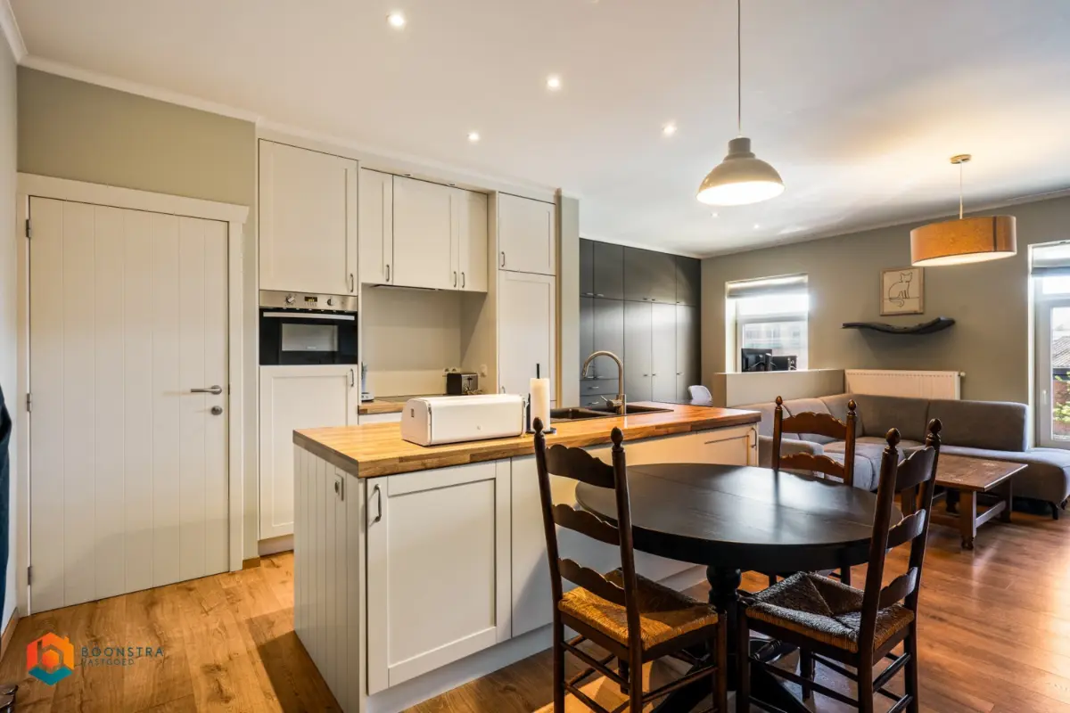 Appartement te  koop in Heist-op-den-Berg 2220 249000.00€ 2 slaapkamers 84.00m² - Zoekertje 750450