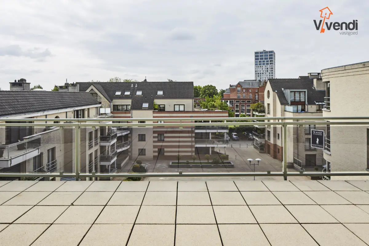 Appartement te  huur in Turnhout 2300 1950.00€ 3 slaapkamers 135.00m² - Zoekertje 749782