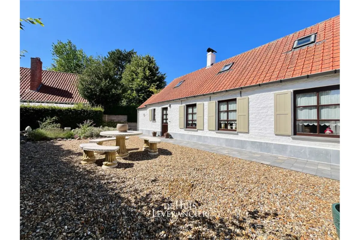 Huis te  in Koksijde 8670 497200.00€ 3 slaapkamers 142.00m² - Zoekertje 751042