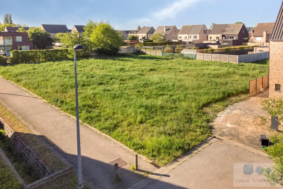 Grond te  koop in Heist-op-den-Berg 2220 349000.00€  slaapkamers m² - Zoekertje 752619