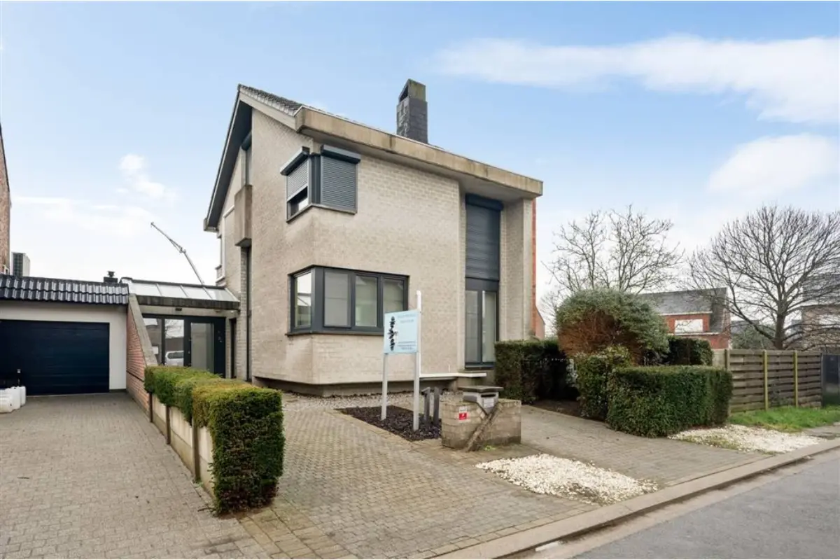 Huis te  koop in Nijlen 2560 485000.00€ 3 slaapkamers 245.00m² - Zoekertje 751991