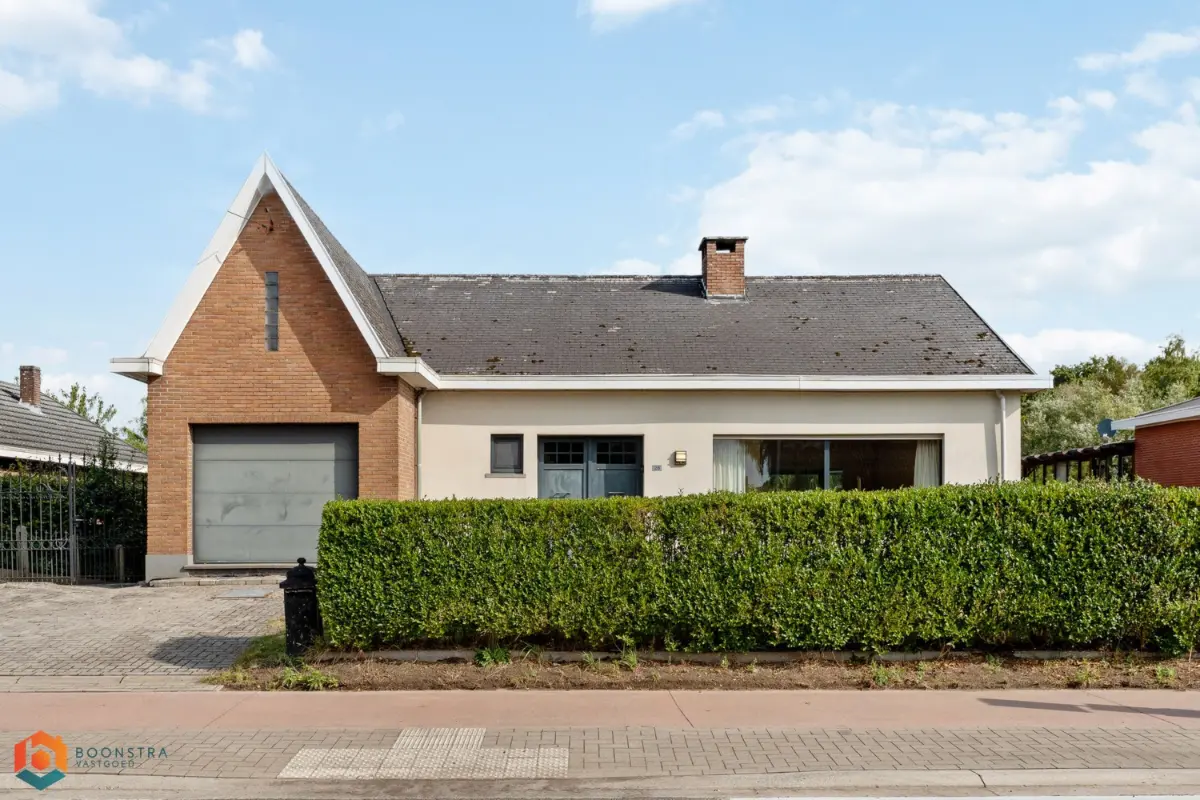 Huis te  koop in Onze-Lieve-Vrouw-Waver 2861 425000.00€ 2 slaapkamers 222.00m² - Zoekertje 753944