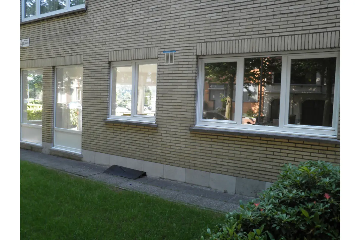 Appartement te  koop in Berchem 2600 255000.00€ 2 slaapkamers 85.00m² - Zoekertje 753568