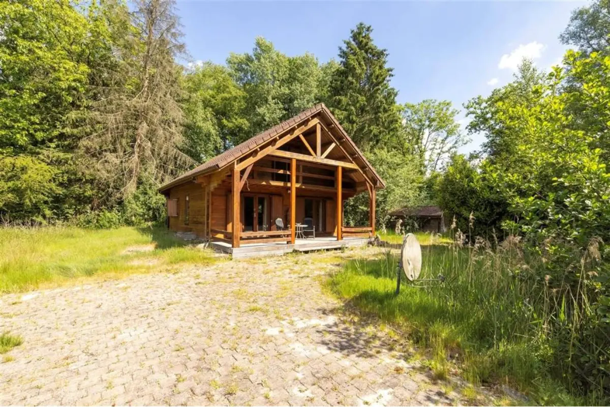 Huis te  koop in Westmeerbeek 2235 249000.00€ 2 slaapkamers 105.00m² - Zoekertje 753416