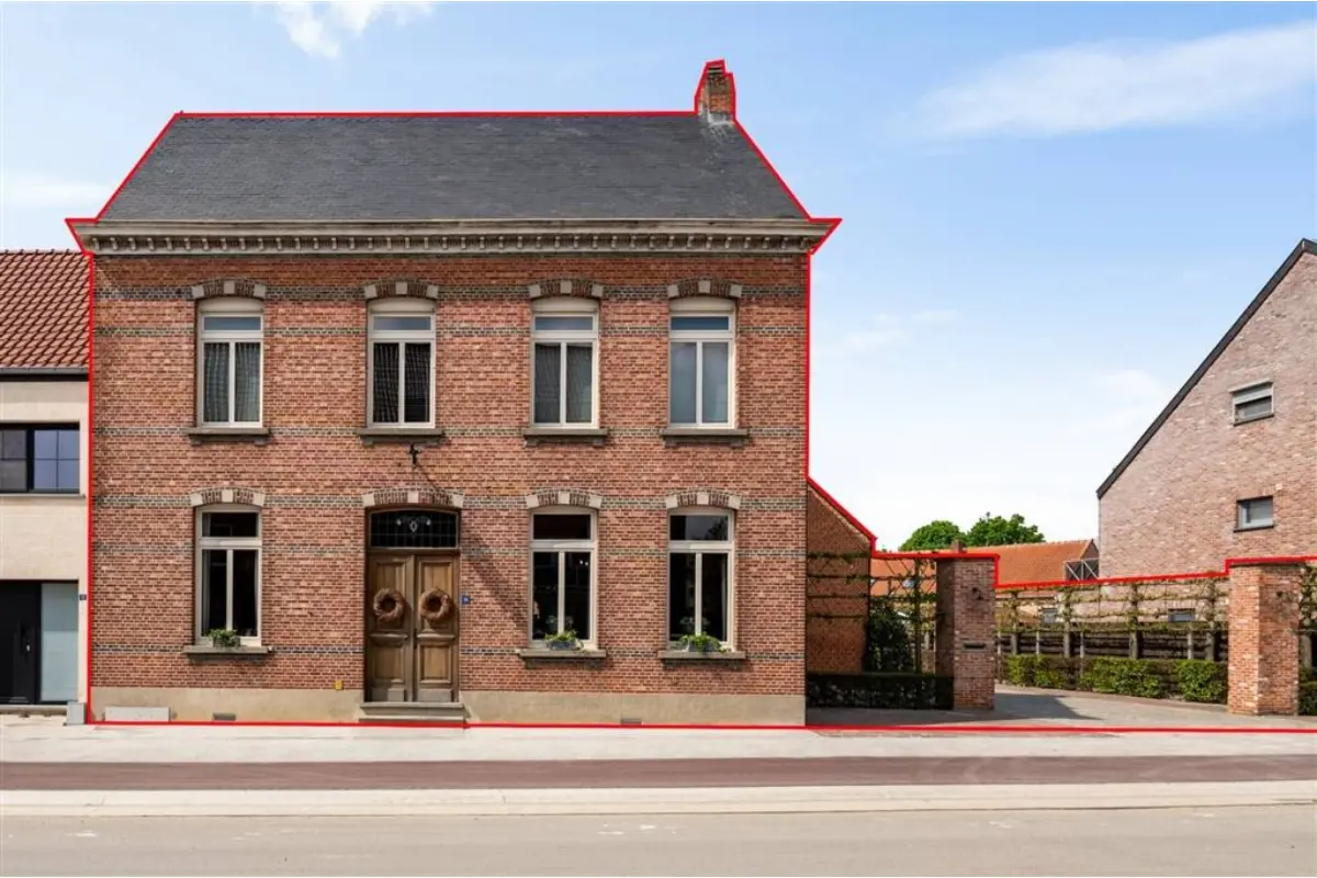 Huis te  koop in Herentals 2200 849000.00€ 1 slaapkamers 480.00m² - Zoekertje 753508