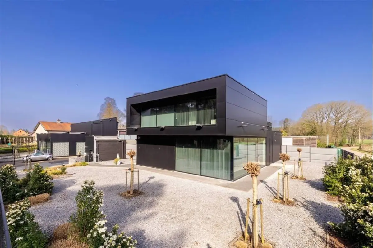 Huis te  koop in Herselt 2230 499000.00€ 1 slaapkamers 455.00m² - Zoekertje 792995