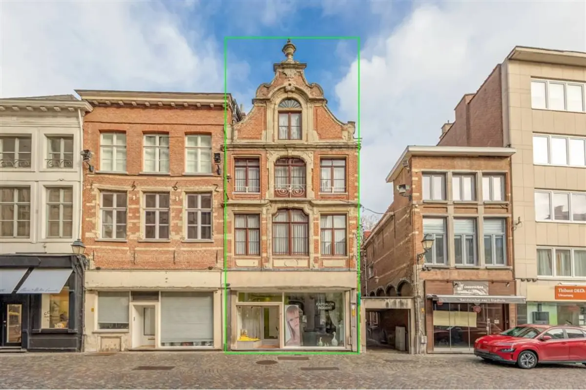 Handelszaak te  koop in Mechelen 2800 479000.00€ 2 slaapkamers 209.00m² - Zoekertje 754025