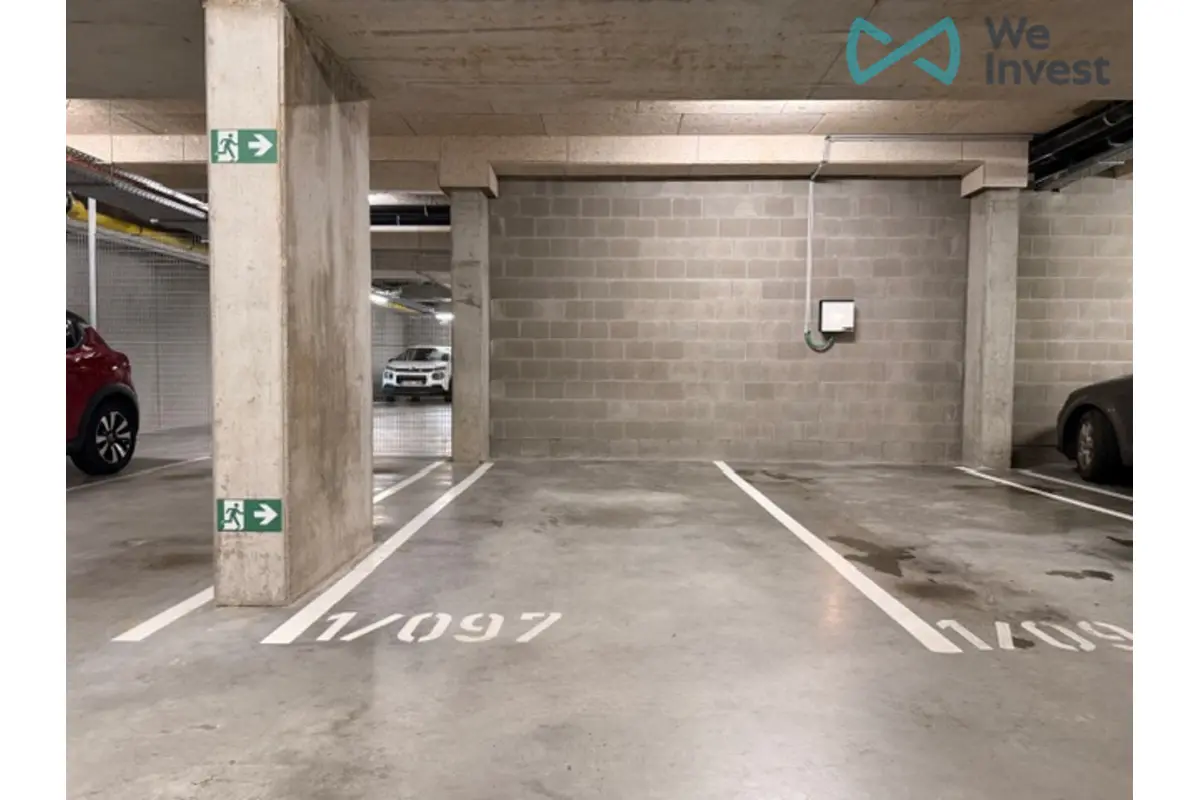 Parking te  koop in Edegem 2650 30000.00€  slaapkamers m² - Zoekertje 753785