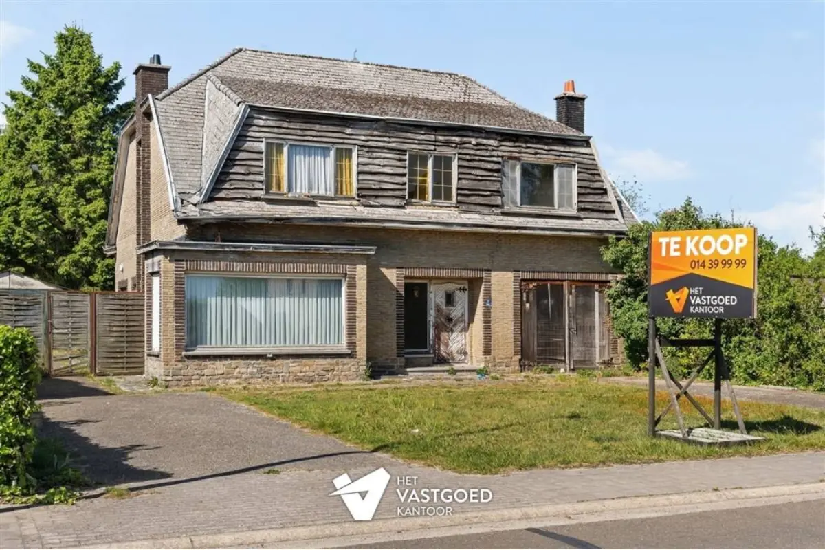 Huis te  koop in Balen 2490 249000.00€ 4 slaapkamers 227.00m² - Zoekertje 753185