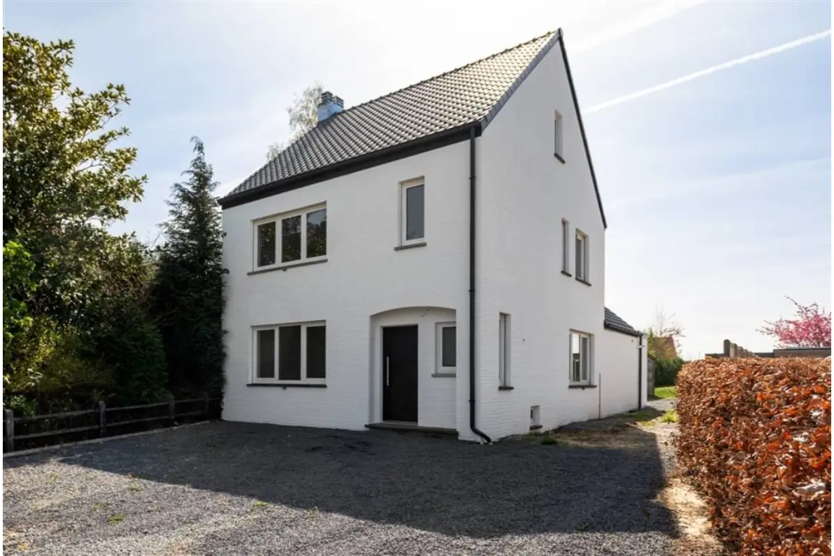 Huis te  koop in Veerle 2431 449000.00€ 3 slaapkamers 181.00m² - Zoekertje 753462