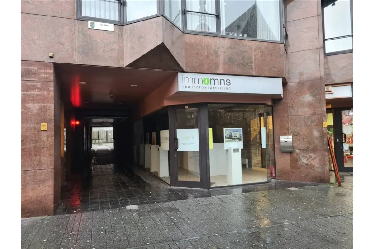 Handelszaak te  huur in Turnhout 2300 1450.00€  slaapkamers 224.00m² - Zoekertje 754484