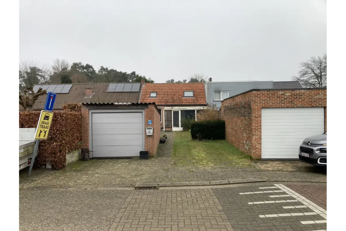Huis te  koop in Grobbendonk 2280 260000.00€ 2 slaapkamers 88.00m² - Zoekertje 754771