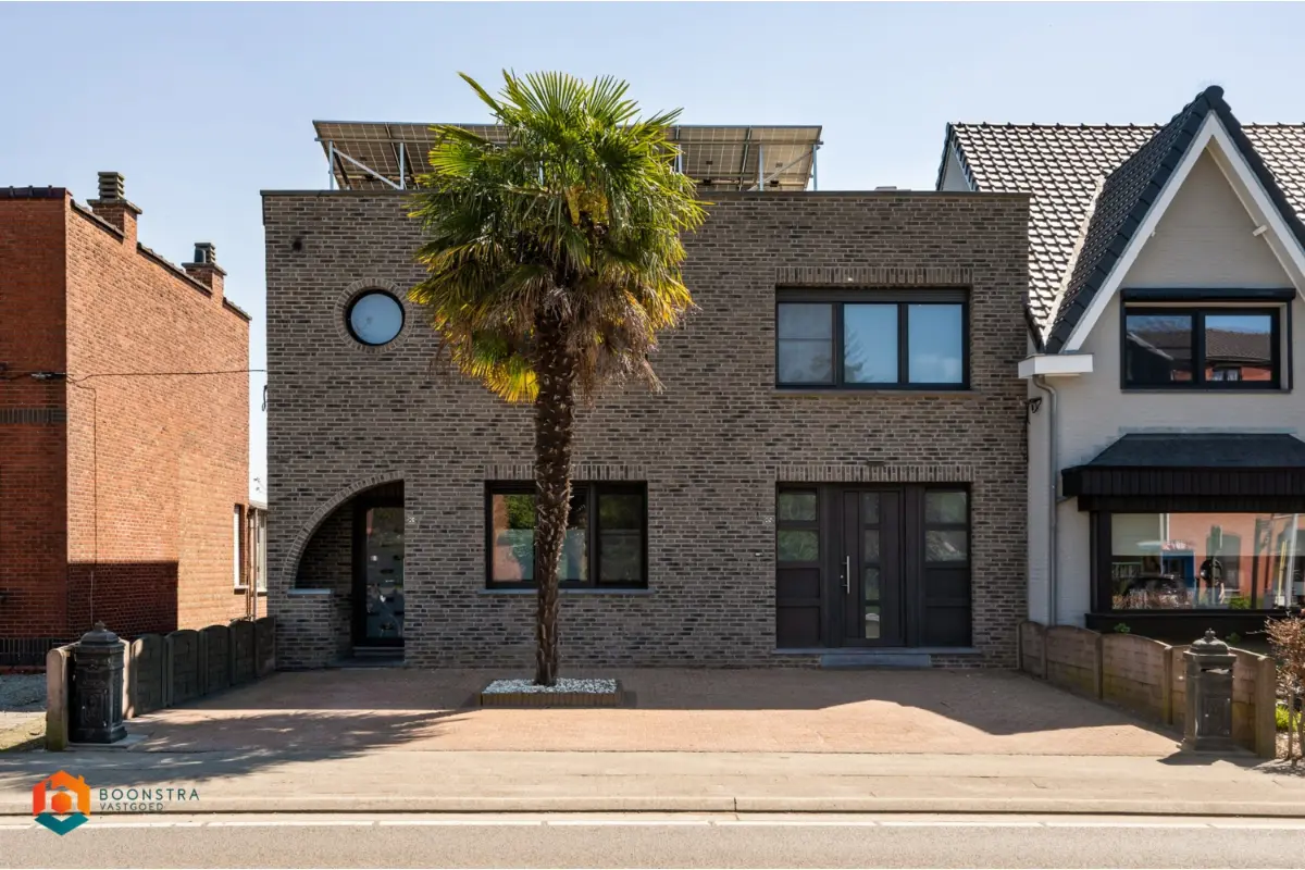 Huis te  koop in Koningshooikt 2500 595000.00€ 3 slaapkamers 225.00m² - Zoekertje 755095
