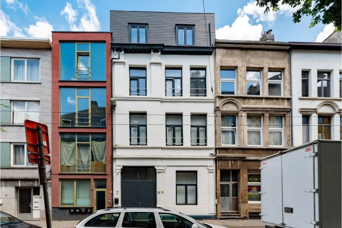 Kot te  huur in Antwerpen 2060 445.00€  slaapkamers m² - Zoekertje 754693