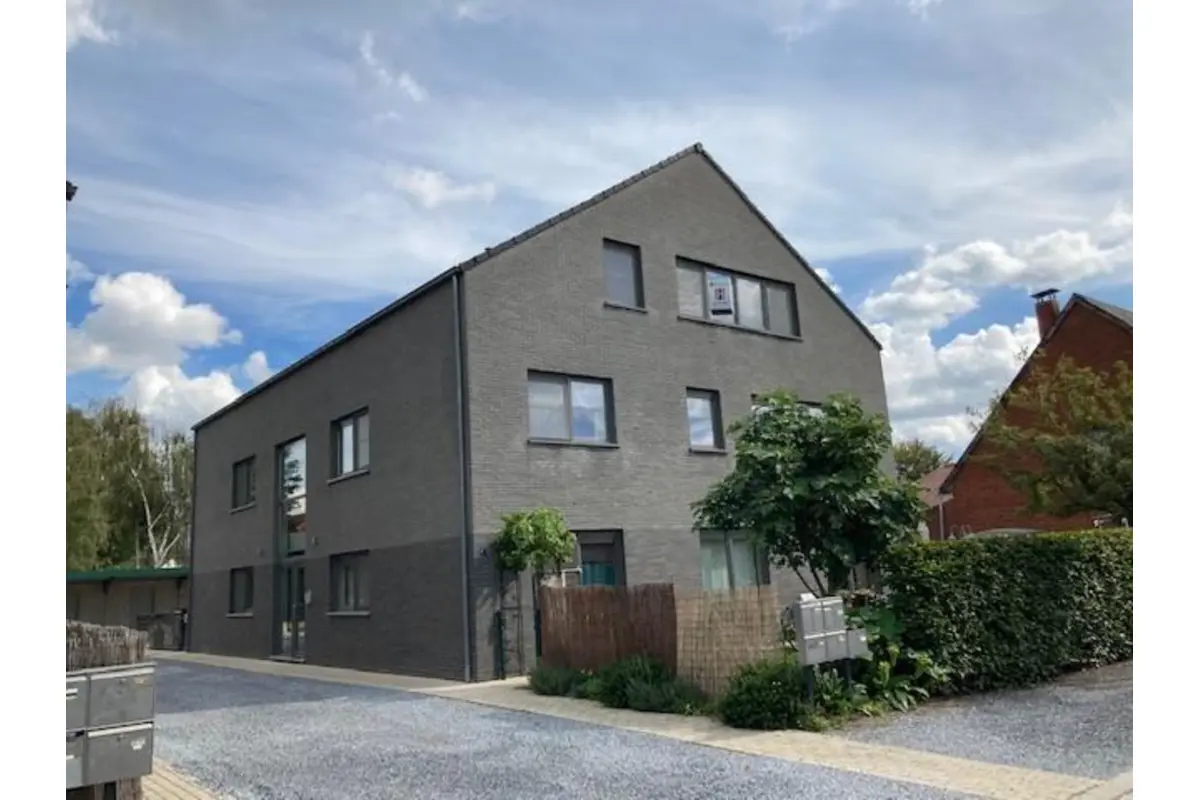 Appartement te  huur in Mol 2400 795.00€ 2 slaapkamers 85.00m² - Zoekertje 778892