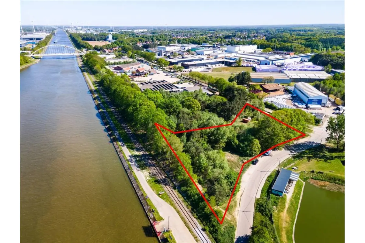 Grond te  koop in Olen 2250 1399000.00€  slaapkamers m² - Zoekertje 756133
