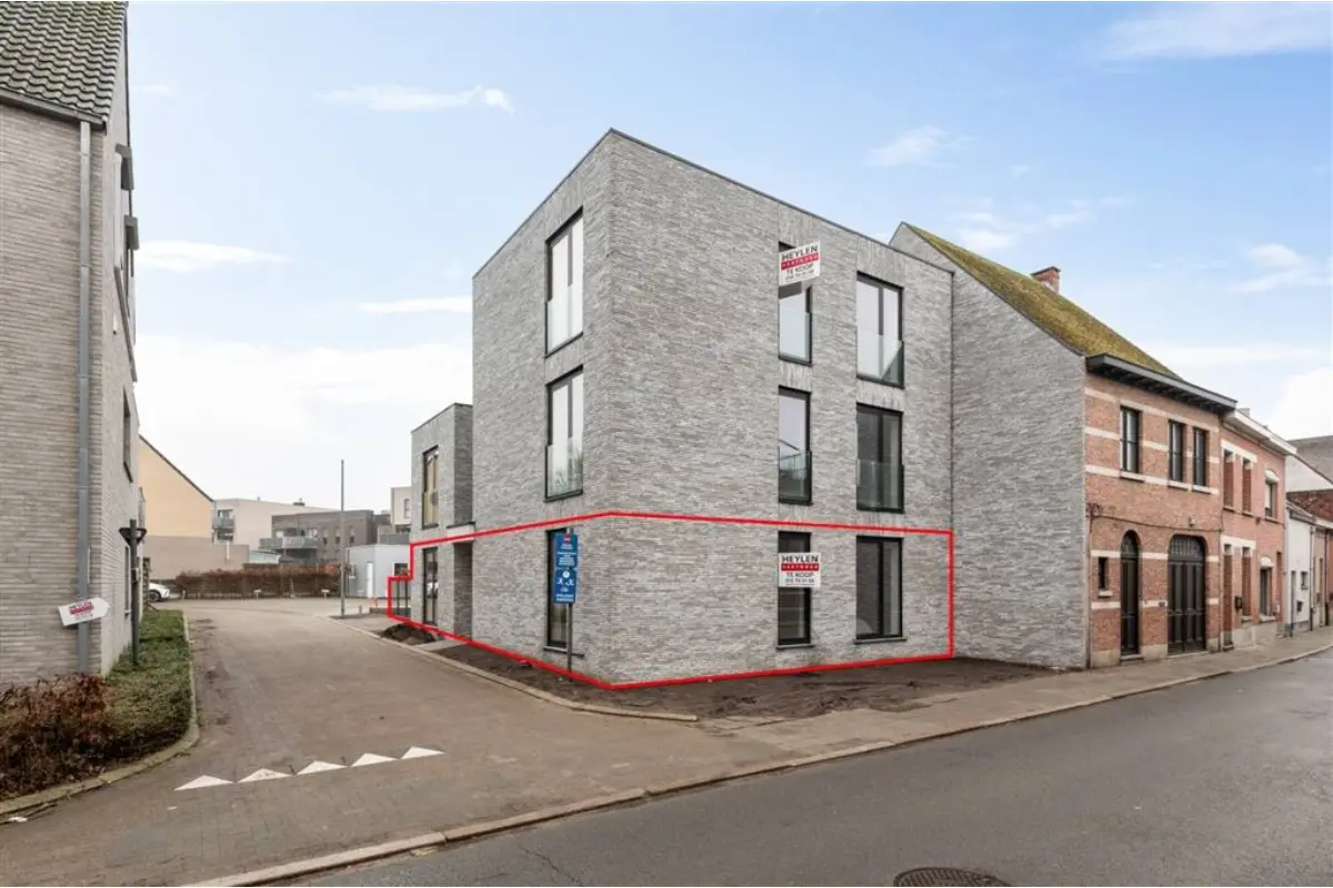 Benedenverdieping te  koop in Herentals 2200 355000.00€ 3 slaapkamers 112.71m² - Zoekertje 756144