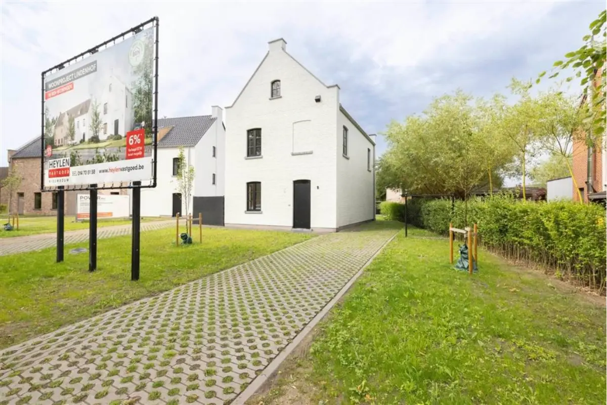 Huis te  koop in Noorderwijk 2200 399000.00€ 3 slaapkamers 183.60m² - Zoekertje 756192