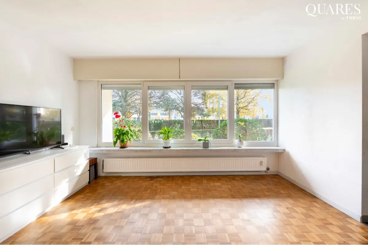 Appartement te  koop in Merksem 2170 165000.00€ 1 slaapkamers 63.00m² - Zoekertje 757171