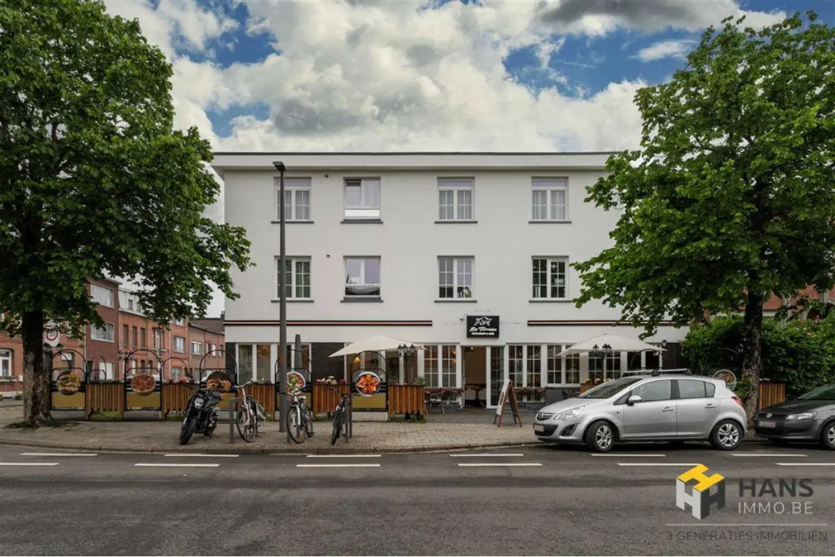 Appartementsgebouw te  koop in Wilrijk 2610 1198000.00€ 6 slaapkamers 322.00m² - Zoekertje 756900